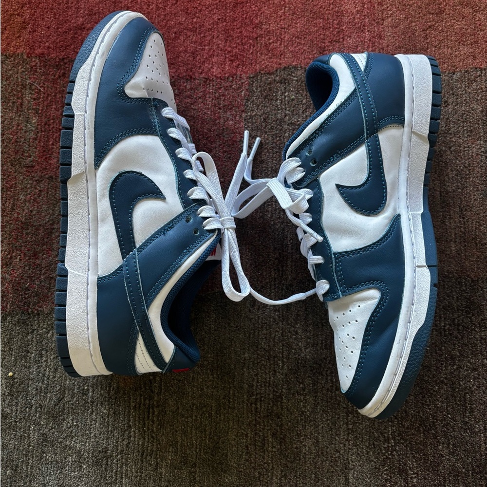 Men's Nike Navy and White Athletic Shoes - New - Sz 6.5